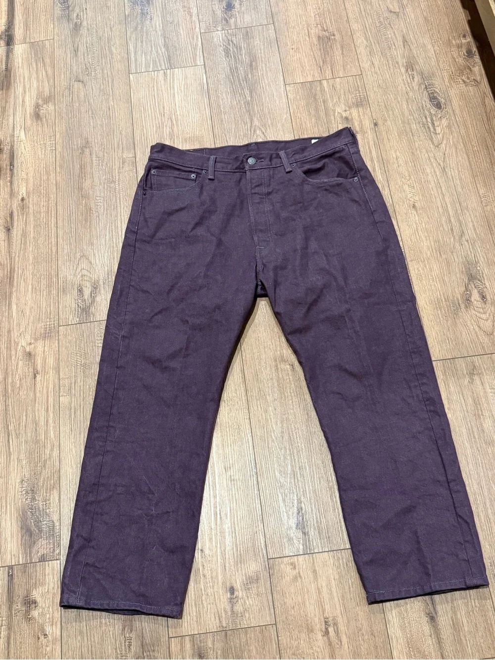 Men's Levi’s 501 Straight-Leg Denim Jeans in Purple/Grey